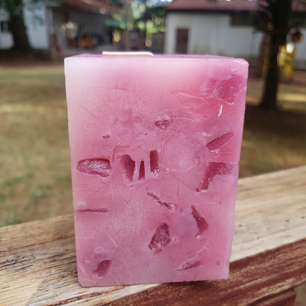 PartyLite Super Chunk Rasberry 3" x 4" Pillar Candle - Square - Picture 4 of 13
